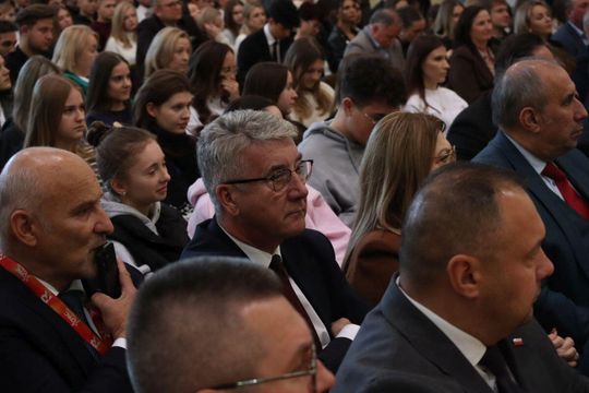 Karol Nawrocki w Tomaszowie Lubelskim. Młodzież zadawała pytania [ZDJĘCIA]