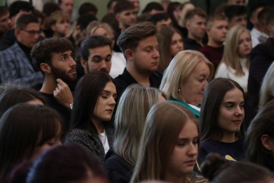 Karol Nawrocki w Tomaszowie Lubelskim. Młodzież zadawała pytania [ZDJĘCIA]