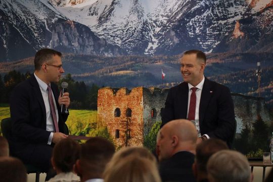 Tomaszów Lubelski: Debata z Karolem Nawrockim [ZDJĘCIA]