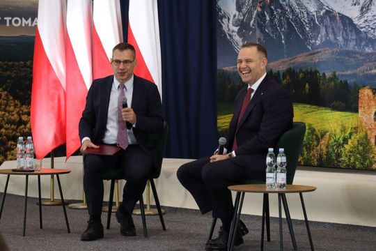 Tomaszów Lubelski: Debata z Karolem Nawrockim [ZDJĘCIA]