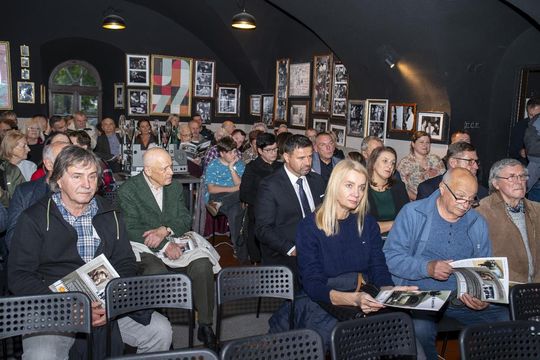 W starym kinie, czyli filmowa podróż do przeszłości, gdy w Zamościu działało 7 kin [ZDJĘCIA]