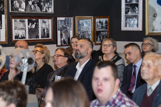 W starym kinie, czyli filmowa podróż do przeszłości, gdy w Zamościu działało 7 kin [ZDJĘCIA]