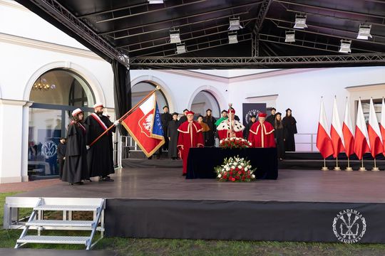 Prezydent RP na inauguracji roku w Akademii Zamojskiej [ZDJĘCIA]