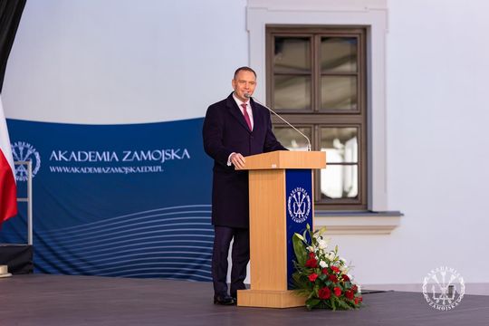 Prezydent RP na inauguracji roku w Akademii Zamojskiej [ZDJĘCIA]