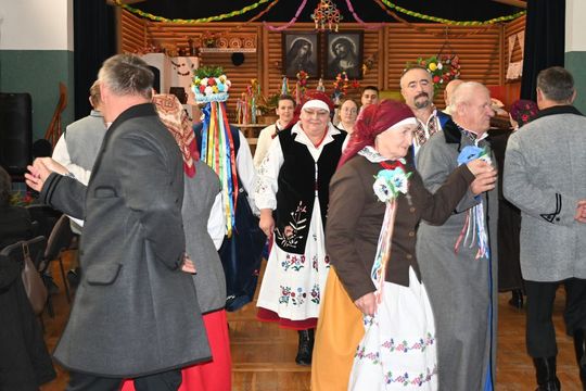 Od wróżby do zrękowin w Majdanie Górnym. Tak to kiedyś było [ZDJĘCIA]