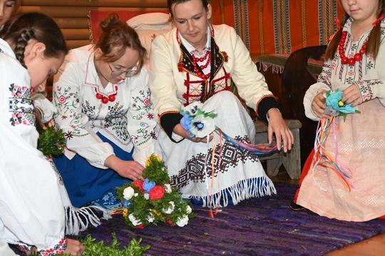 Od wróżby do zrękowin w Majdanie Górnym. Tak to kiedyś było [ZDJĘCIA]