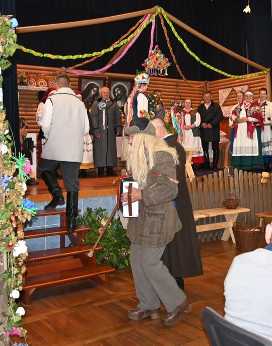 Od wróżby do zrękowin w Majdanie Górnym. Tak to kiedyś było [ZDJĘCIA]