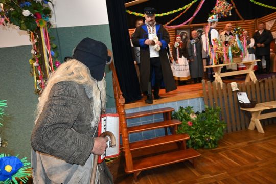 Od wróżby do zrękowin w Majdanie Górnym. Tak to kiedyś było [ZDJĘCIA]