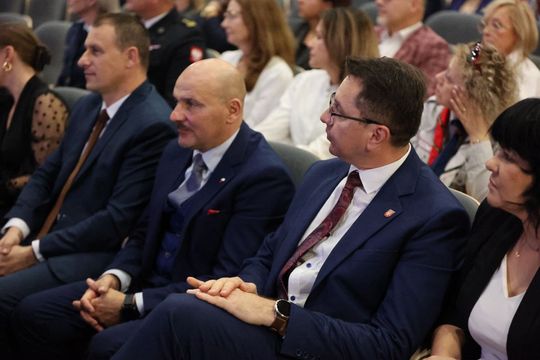 Gala jubileuszowa z okazji 60-lecia Tomaszowskiego Domu Kultury [ZDJĘCIA]