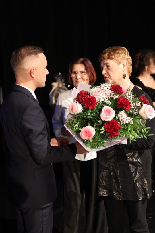 Gala jubileuszowa z okazji 60-lecia Tomaszowskiego Domu Kultury [ZDJĘCIA]