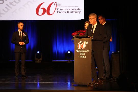 Gala jubileuszowa z okazji 60-lecia Tomaszowskiego Domu Kultury [ZDJĘCIA]