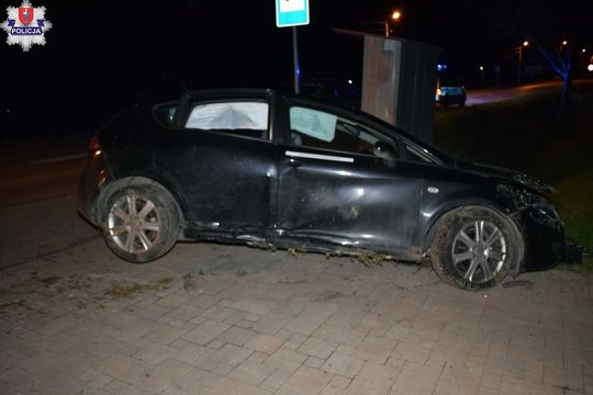 Wypadek w gm. Zamość. 8-latka w szpitalu, kierował 19-latek [ZDJĘCIA]