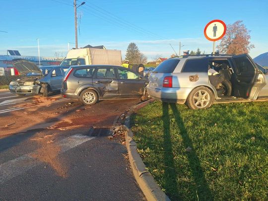 Karambol na ulicy Basaja w Hrubieszowie [ZDJĘCIA]