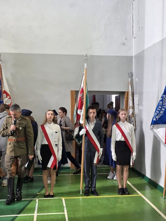 Międzyszkolny Turniej Pocztów Sztandarowych w Tomaszowie Lubelskim [ZDJĘCIA]