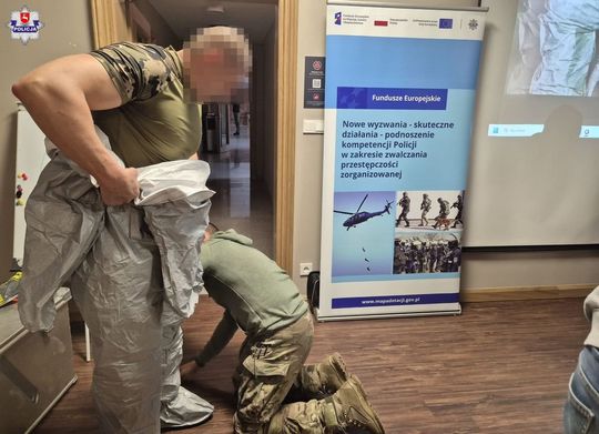 Szkolenie lubelskich kontrterrorystów w Książu Wielkopolskim [ZDJĘCIA]