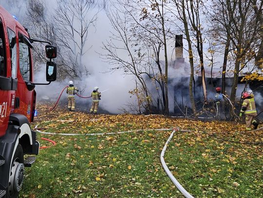 Tragiczny pożar. W domu znaleziono ciało mężczyzny [ZDJĘCIA]