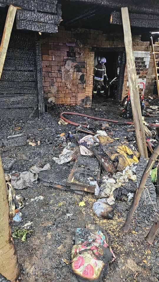 Tragiczny pożar. W domu znaleziono ciało mężczyzny [ZDJĘCIA]