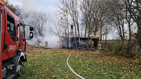 Tragiczny pożar. W domu znaleziono ciało mężczyzny [ZDJĘCIA]