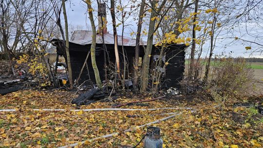 Tragiczny pożar. W domu znaleziono ciało mężczyzny [ZDJĘCIA]