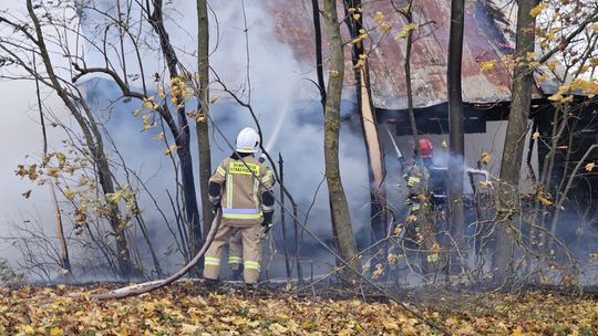 Tragiczny pożar. W domu znaleziono ciało mężczyzny [ZDJĘCIA]