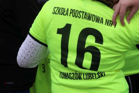Bieg Niepodległości w Tomaszowie Lubelskim. Blisko 250 uczniów na starcie [ZDJĘCIA]