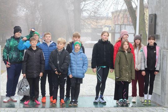 Bieg Niepodległości w Tomaszowie Lubelskim. Blisko 250 uczniów na starcie [ZDJĘCIA]