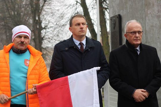 Bieg Niepodległości w Tomaszowie Lubelskim. Blisko 250 uczniów na starcie [ZDJĘCIA]