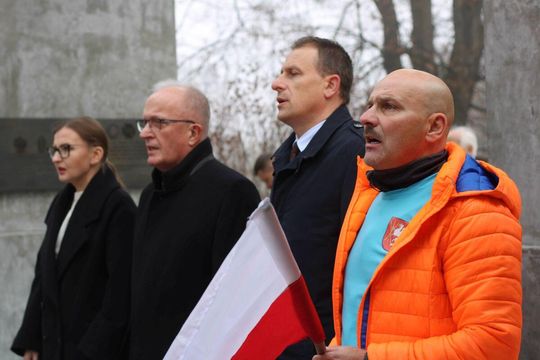 Bieg Niepodległości w Tomaszowie Lubelskim. Blisko 250 uczniów na starcie [ZDJĘCIA]