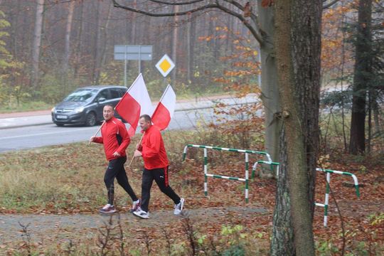 Bieg Niepodległości w Tomaszowie Lubelskim. Blisko 250 uczniów na starcie [ZDJĘCIA]