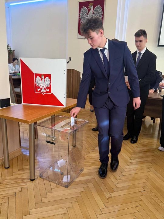 Młodzieżowa Rada Miasta Szczebrzeszyn Młodzieżowa Rada Miasta Szczebrzeszyn