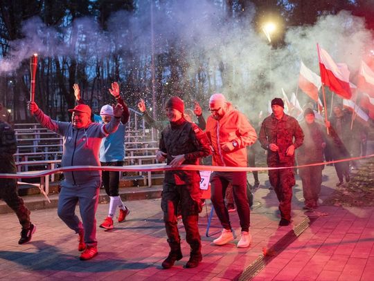 Tomaszów Lubelski: Sztafeta 107 km na 107 rocznicę odzyskania niepodległości [ZDJĘCIA]