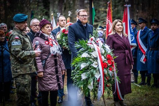 Tomaszów Lubelski: Niech żyje niepodległość! Tak świętowano 11 listopada [ZDJĘCIA]