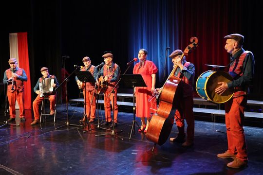 XVII Powiatowy Przegląd Pieśni Patriotycznych i Legionowych [ZDJĘCIA]