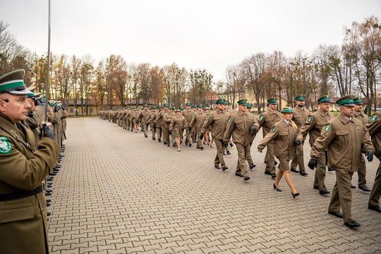 Kilkaset awansów, medale i odznaki dla funkcjonariuszy NOSG [ZDJĘCIA]