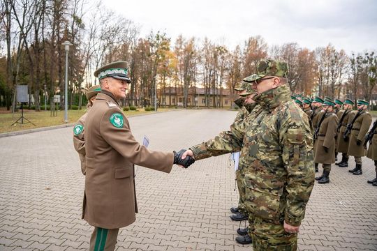 Kilkaset awansów, medale i odznaki dla funkcjonariuszy NOSG [ZDJĘCIA]