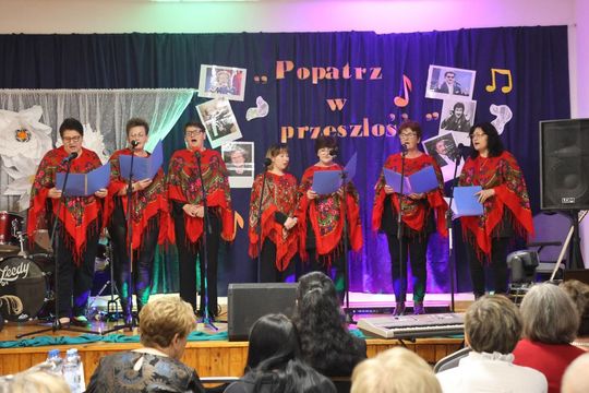 Festiwal Muzyki i Smaków Pokoleń „Popatrz w przyszłość” w Pukarzowie [ZDJĘCIA]