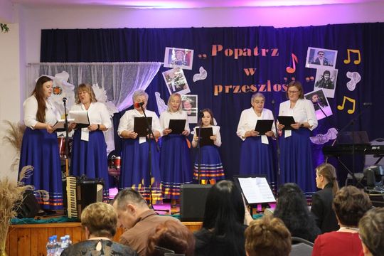 Festiwal Muzyki i Smaków Pokoleń „Popatrz w przyszłość” w Pukarzowie [ZDJĘCIA]