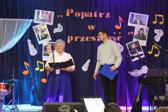 Festiwal Muzyki i Smaków Pokoleń „Popatrz w przyszłość” w Pukarzowie [ZDJĘCIA]