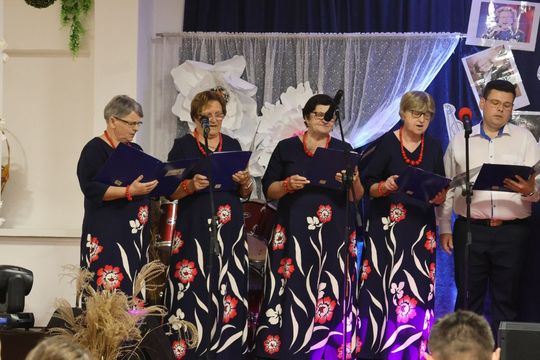 Festiwal Muzyki i Smaków Pokoleń „Popatrz w przyszłość” w Pukarzowie [ZDJĘCIA]