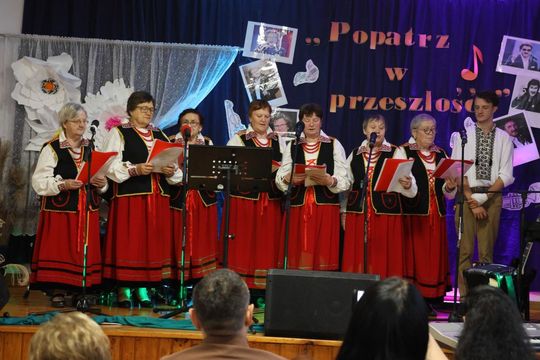 Festiwal Muzyki i Smaków Pokoleń „Popatrz w przyszłość” w Pukarzowie [ZDJĘCIA]