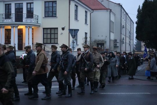 Widowiskowa rekonstrukcja „Rajd Kostka – Rozbicie Katowni UB w Tomaszowie Lubelskim” [ZDJĘCIA]