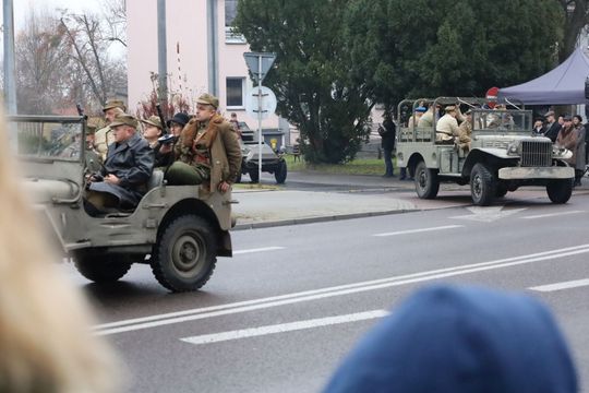 Widowiskowa rekonstrukcja „Rajd Kostka – Rozbicie Katowni UB w Tomaszowie Lubelskim” [ZDJĘCIA]