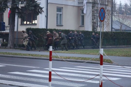 Widowiskowa rekonstrukcja „Rajd Kostka – Rozbicie Katowni UB w Tomaszowie Lubelskim” [ZDJĘCIA]