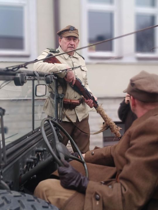 Widowiskowa rekonstrukcja „Rajd Kostka – Rozbicie Katowni UB w Tomaszowie Lubelskim” [ZDJĘCIA]