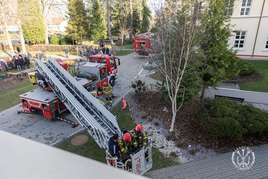 Zamojskie służby ćwiczyły co robić, w razie ataku na szkołę [ZDJĘCIA]