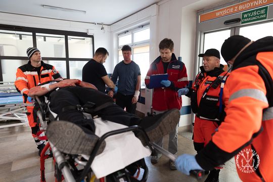 Zamojskie służby ćwiczyły co robić, w razie ataku na szkołę [ZDJĘCIA]