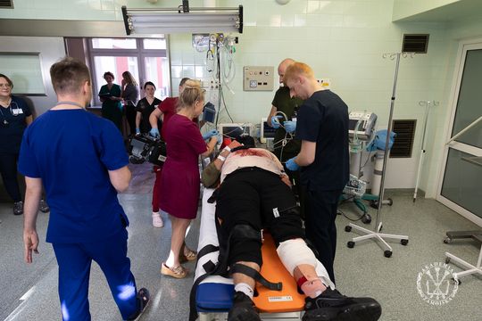 Zamojskie służby ćwiczyły co robić, w razie ataku na szkołę [ZDJĘCIA]