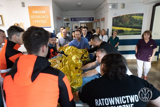 Zamojskie służby ćwiczyły co robić, w razie ataku na szkołę [ZDJĘCIA]