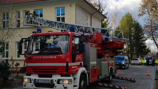 Zamojskie służby ćwiczyły co robić, w razie ataku na szkołę [ZDJĘCIA]