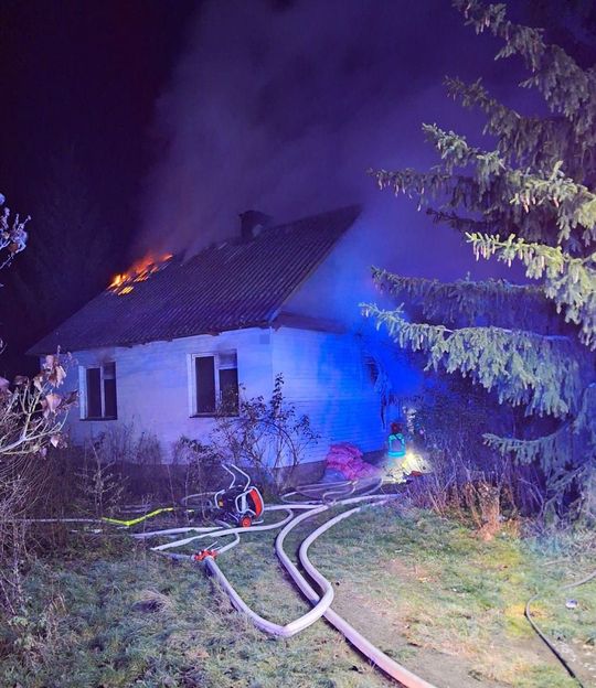 Tragiczny pożar. Nie żyje 53-latek [ZDJĘCIA]